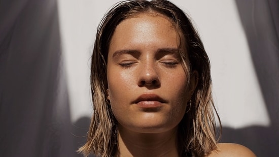 Want glowing and bouncy skin? Try out Robert's recommendations! (Unsplash)