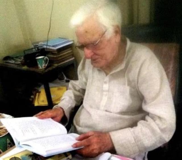 Author Iftikhar Alam Khan Author Iftikhar Alam Khan