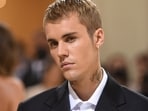 Justin Bieber talked about his recent rib injury during a livestream performance.(Invision)