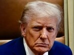 Thomas, who departed from the Times in 2019, informed his previous newspaper that Epstein never delivered the photographs of Trump and girls in bikinis in his kitchen. Thomas, who departed from the Times in 2019, informed his previous newspaper that Epstein never delivered the photographs of Trump and girls in bikinis in his kitchen.