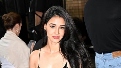 Disha Patani’s father Jagdish Patani gets weapons license (Instagram/dishapatani) Disha Patani’s father Jagdish Patani gets weapons license (Instagram/dishapatani)