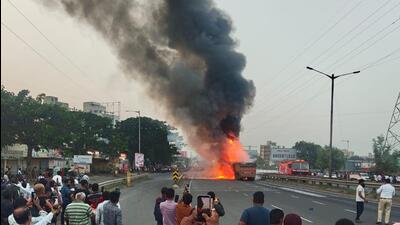 A container truck travelling from Satara to Mumbai reportedly lost control and rammed into more than 20 vehicles, setting off a chain collision along the Mumbai–Bengaluru Highway in Pune. (PTI) A container truck travelling from Satara to Mumbai reportedly lost control and rammed into more than 20 vehicles, setting off a chain collision along the Mumbai–Bengaluru Highway in Pune. (PTI)