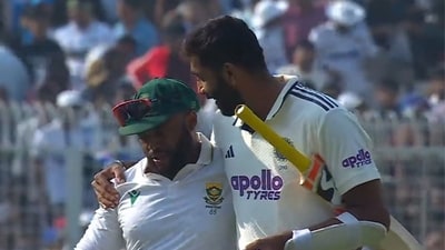 Jasprit Bumrah approached Temba Bavuma moments after India's loss. (Screengrab - JioHotstar) Jasprit Bumrah approached Temba Bavuma moments after India's loss. (Screengrab - JioHotstar)
