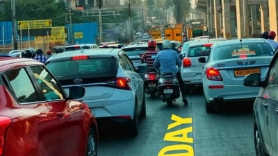 Believing there might be less traffic on a Sunday, the man planned to have dosa, but the city had other plans. (X@lalitgrateful) Believing there might be less traffic on a Sunday, the man planned to have dosa, but the city had other plans. (X@lalitgrateful)