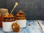 Make haldi achaar to boost your winter immunity(Freepik)