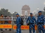 Security personnel at India Gate for enhanced security after the blast. (RAJ K RAJ /HT PHOTO)