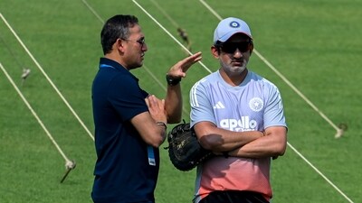 Indian Cricket Team coach Gautam Gambhir and BCCI selector Ajit Agarkar discussing at Eden Gardens. (Hindustan Times) Indian Cricket Team coach Gautam Gambhir and BCCI selector Ajit Agarkar discussing at Eden Gardens. (Hindustan Times)