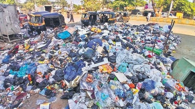 Thane, India - November -17, 2025: garbage at Mumbra .For the past seven to eight days, garbage has not been collected by the Thane Municipal Corporation from the Diva, Mumbra, and Kalwa areas, resulting in garbage piles being seen everywhere. ,in Thane ,in Mumbai, India, on, Monday, November -17, 2025. ( Praful Gangurde / HT Photo ) (Praful Gangurde) Thane, India - November -17, 2025: garbage at Mumbra .For the past seven to eight days, garbage has not been collected by the Thane Municipal Corporation from the Diva, Mumbra, and Kalwa areas, resulting in garbage piles being seen everywhere. ,in Thane ,in Mumbai, India, on, Monday, November -17, 2025. ( Praful Gangurde / HT Photo ) (Praful Gangurde)