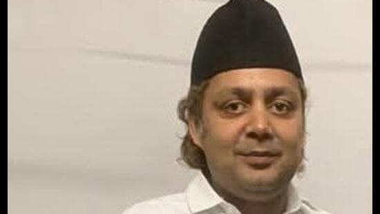 Investigators said Naveen was returning home on his motorcycle from his shop in the main bazar area around 7pm (HT Photo)