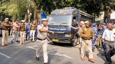 Earlier, accused Amir Rashid Ali, also connected to the Red Fort blast case, was arrested by NIA and taken from Patiala House Court in New Delhi (PTI) Earlier, accused Amir Rashid Ali, also connected to the Red Fort blast case, was arrested by NIA and taken from Patiala House Court in New Delhi (PTI)
