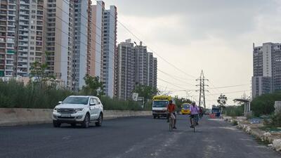 The survey was conducted along Dwarka Expressway towards Sector 101 and Basai road. (Parveen Kumar/HT) The survey was conducted along Dwarka Expressway towards Sector 101 and Basai road. (Parveen Kumar/HT)