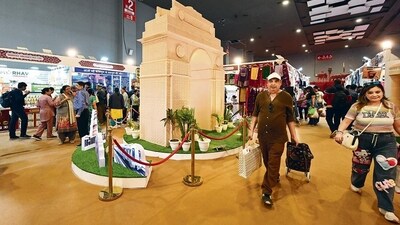 Gram it: Delhiites’ love for shopping is unmatched, and when it’s time for India International Trade Fair then there’s no stopping the shopaholics! As the 44th edition of the fair opens for general public from today (November 19 to 24), the rush at Bharat Mandapam is expected to make new records due to the rising footfall. Here’s spotting some visitors at the Delhi state pavilion, with their haul. (Photo: Sonu Mehta/HT)