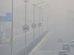 Ghaziabad is blanketed in smog on Wednesday. (Sakib Ali/HT Photo) Ghaziabad is blanketed in smog on Wednesday. (Sakib Ali/HT Photo)