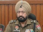 Senior superintendent of police Bhupinder Singh Sidhu addressing a press conference in Ferozepur on Wednesday. (HT Photo) Senior superintendent of police Bhupinder Singh Sidhu addressing a press conference in Ferozepur on Wednesday. (HT Photo)