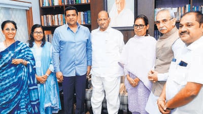 After announcing solo status, Cong eyes tie-ups with NCP (SP), smaller allies After announcing solo status, Cong eyes tie-ups with NCP (SP), smaller allies