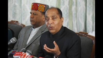 Himachal leader of Opposition Jai Ram Thakur along with BJP state president Rajeev Bindal during a press conference in Himachal on Wednesday. (Deepak Sansta/HT) Himachal leader of Opposition Jai Ram Thakur along with BJP state president Rajeev Bindal during a press conference in Himachal on Wednesday. (Deepak Sansta/HT)