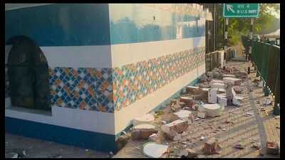 Mandir of Pir Sultan Mohammad Khan in Devi Nagar, Sector 3, began removing its temporary sheet structures on Wednesday. (HT Photo) Mandir of Pir Sultan Mohammad Khan in Devi Nagar, Sector 3, began removing its temporary sheet structures on Wednesday. (HT Photo)