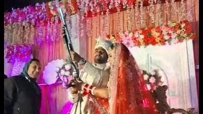 Sahil Bhardwaj, the groom and kickboxing champion, allegedly fired two rounds with Annu Rani, exchanged garlands, and tossed bundles of  ₹10 notes. (Sourced)