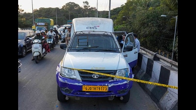 The incident occurred when the vehicle was transporting cash from a bank branch in JP Nagar. (PTI) The incident occurred when the vehicle was transporting cash from a bank branch in JP Nagar. (PTI)