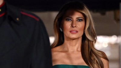 US First Lady Melania Trump, accompanied by President Donald Trump, waits for the arrival of the Crown Prince and Prime Minister of the Kingdom of Saudi Arabia Mohammed bin Salman prior to a state dinner at the White House in Washington, DC on November 18, 2025. (Photo by ANDREW CABALLERO-REYNOLDS / AFP) (AFP) US First Lady Melania Trump, accompanied by President Donald Trump, waits for the arrival of the Crown Prince and Prime Minister of the Kingdom of Saudi Arabia Mohammed bin Salman prior to a state dinner at the White House in Washington, DC on November 18, 2025. (Photo by ANDREW CABALLERO-REYNOLDS / AFP) (AFP)
