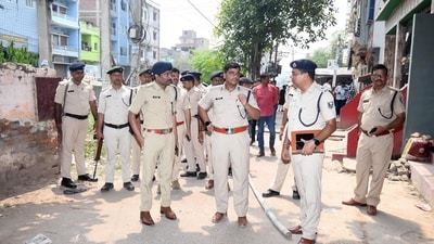 The woman allegedly jumped from the building and died on the spot, Additional Deputy Commissioner of Police Rajesh Dandotiya told PTI. (HT Photo/Representational Image)