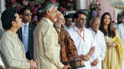 File photo of Andhra Pradesh Chief Minister N. Chandrababu Naidu felicitating Prime Minister Narendra Modi (Narendra Modi Photo Gallery/ANI Photo) (Narendra Modi Photo Gallery ) File photo of Andhra Pradesh Chief Minister N. Chandrababu Naidu felicitating Prime Minister Narendra Modi (Narendra Modi Photo Gallery/ANI Photo) (Narendra Modi Photo Gallery )
