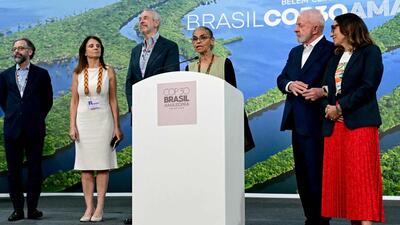 Brazil's President Luiz Inacio Lula da Silva (2nd R) looks on alongside his wife, First Lady Rosangela "Janja" da Silva (R), Environment Minister Marina Silva (C) and COP30 President Andre Correa do Lago (3rd L) during a press conference at the COP30 conference in Belem, Para state, Brazil, on Wednesday. (AFP) Brazil's President Luiz Inacio Lula da Silva (2nd R) looks on alongside his wife, First Lady Rosangela "Janja" da Silva (R), Environment Minister Marina Silva (C) and COP30 President Andre Correa do Lago (3rd L) during a press conference at the COP30 conference in Belem, Para state, Brazil, on Wednesday. (AFP)
