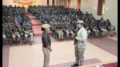 Police train in warm smiles, gentle gestures, and calm handling, guided by visual exercises, preparing to welcome over 32,000 youth. (Sourced) Police train in warm smiles, gentle gestures, and calm handling, guided by visual exercises, preparing to welcome over 32,000 youth. (Sourced)