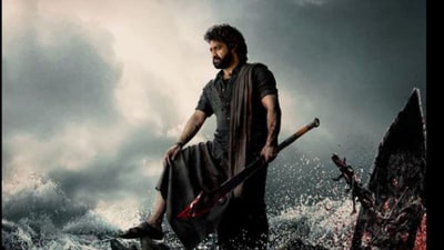 <p>టాలీవుడ్ యంగ్ టైగర్ జూనియర్ ఎన్టీఆర్ ఈ జాబితాలో ఆరో స్థానంలో నిలిచాడు.</p> <p>టాలీవుడ్ యంగ్ టైగర్ జూనియర్ ఎన్టీఆర్ ఈ జాబితాలో ఆరో స్థానంలో నిలిచాడు.</p>