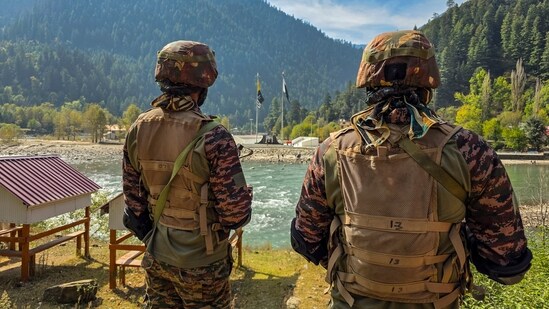 Kupwara: Soldiers keep vigil as security heightens ahead of the 'Diwali' festival, along the Line of Control (LoC), in Kupwara, Sunday, Oct. 19, 2025. (PTI Photo) (PTI)