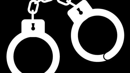 The police have arrested a jeweller’s 42-year-old wife and teenage son for murdering him on Wednesday at the jeweller’s house-cum-jewellery shop in Bhayander (West). (Getty Images)
