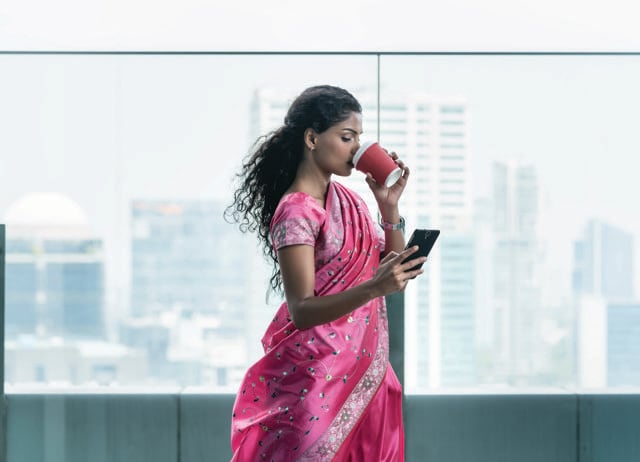 Brands are introducing pre-draped saris, with pockets and comfort-fit blouses. (SHUTTERSTOCK) Brands are introducing pre-draped saris, with pockets and comfort-fit blouses. (SHUTTERSTOCK)