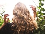 The clip shows a hack to get curls that many people may find doable. The clip shows a hack to get curls that many people may find doable.
