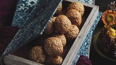 What are the benefits of til laddu? (Adobe Stock) What are the benefits of til laddu? (Adobe Stock)