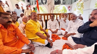 Jan Suraaj party chief Prashant Kishor during a day-long silent fast, at Bhitiharwa Gandhi Ashram in West Champaran district. (PTI) Jan Suraaj party chief Prashant Kishor during a day-long silent fast, at Bhitiharwa Gandhi Ashram in West Champaran district. (PTI)