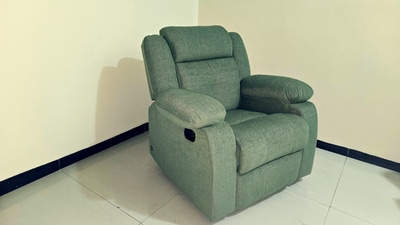 A soft recliner placed in a calm corner offering comfort, smooth movement and a warm space for reading, resting and quiet evenings. (Hindustan Times) A soft recliner placed in a calm corner offering comfort, smooth movement and a warm space for reading, resting and quiet evenings. (Hindustan Times)
