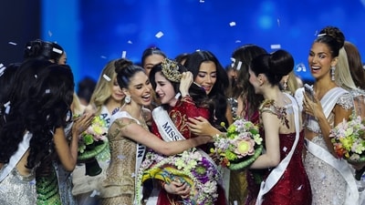 But before Miss Mexico Fatima Bosch was ultimately crowned, chaos reigned -- from allegations of an insult to her intellect, to judges quitting and participants taking flops on and off the stage.&nbsp; (REUTERS)