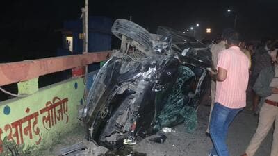 When the car was proceeding at high speed along the Ambernath flyover, the driver lost control, causing it to veer into the opposite lane and collide head-on with multiple bikes (Pramod Tambe/ HT Photo) When the car was proceeding at high speed along the Ambernath flyover, the driver lost control, causing it to veer into the opposite lane and collide head-on with multiple bikes (Pramod Tambe/ HT Photo)