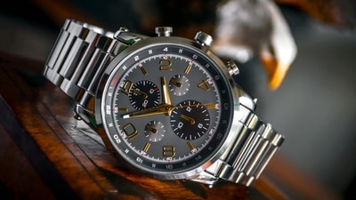 Massive price drop on stylish luxury watches (Pexels) Massive price drop on stylish luxury watches (Pexels)
