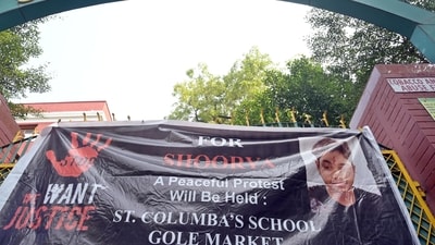 Parents hold a protest outside St. Columba's School in Ashok Place over the death of a 16-year-old student, allegedly by suicide, at Rajendra Place Metro Station, in New Delhi,(Photo by Sanjeev Verma/ Hindustan Times) (Hindustan Times) Parents hold a protest outside St. Columba's School in Ashok Place over the death of a 16-year-old student, allegedly by suicide, at Rajendra Place Metro Station, in New Delhi,(Photo by Sanjeev Verma/ Hindustan Times) (Hindustan Times)