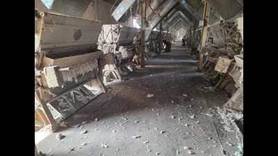 Entrepreneurs say nearly 10 more ginning units may shut down next season as the sector lacks support from the government. Entrepreneurs say nearly 10 more ginning units may shut down next season as the sector lacks support from the government.