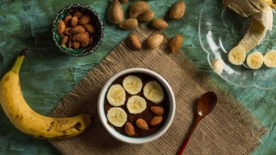 Ragi Banana Breakfast Bowl (Freepik) Ragi Banana Breakfast Bowl (Freepik)
