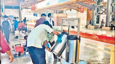 The Central Railway’s two-month long cleanliness drive has churned out over 19 million kg of office scrap freeing up nearly 74,876 sq.ft of cluttered space and earning the railways ₹5.98 crore. The Central Railway’s two-month long cleanliness drive has churned out over 19 million kg of office scrap freeing up nearly 74,876 sq.ft of cluttered space and earning the railways ₹5.98 crore.