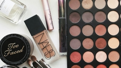 Wedding makeup guide: Here's how to shine as a guest this shaadi season. (Representative image/Unsplash) Wedding makeup guide: Here's how to shine as a guest this shaadi season. (Representative image/Unsplash)