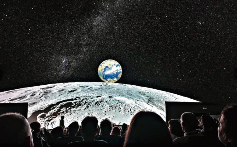 The new dome in Prague doesn’t use a projector; it is covered in LED panels. (COSM) The new dome in Prague doesn’t use a projector; it is covered in LED panels. (COSM)