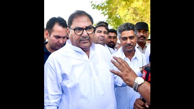Indian National Lok Dal national president Abhay Singh Chautala demanded that the government roll back the hike immediately and reduce the renewal fee to a nominal ₹100. (File photo) Indian National Lok Dal national president Abhay Singh Chautala demanded that the government roll back the hike immediately and reduce the renewal fee to a nominal ₹100. (File photo)