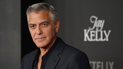 George Clooney arrives at the premiere of "Jay Kelly" on Tuesday, Nov. 11, 2025, at The Egyptian Theater Hollywood in Los Angeles. (Photo by Jordan Strauss/Invision/AP) (Jordan Strauss/Invision/AP) George Clooney arrives at the premiere of "Jay Kelly" on Tuesday, Nov. 11, 2025, at The Egyptian Theater Hollywood in Los Angeles. (Photo by Jordan Strauss/Invision/AP) (Jordan Strauss/Invision/AP)