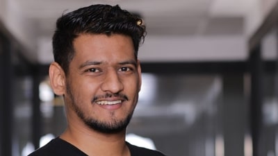 Meet Semlani quit a high-paying JPMorgan job to join a startup and eventually launch his own business. Meet Semlani quit a high-paying JPMorgan job to join a startup and eventually launch his own business.