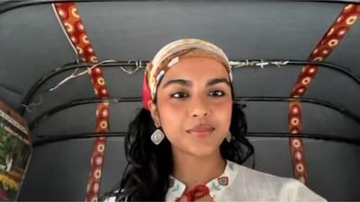 The woman went viral on November 2 after posting a short clip of herself travelling in an autorickshaw. (X/@w0rdgenerator) The woman went viral on November 2 after posting a short clip of herself travelling in an autorickshaw. (X/@w0rdgenerator)
