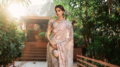 Khushi Kapoor turns heads at Shauna Gautam’s wedding (Instagram/khushikapoor) Khushi Kapoor turns heads at Shauna Gautam’s wedding (Instagram/khushikapoor)